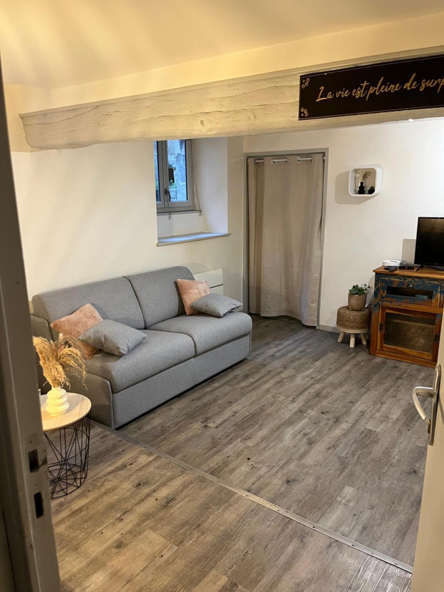 Le Cosy Du Marche Notre-Dame Apartment Poitiers Exterior photo